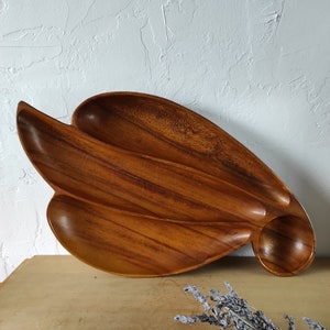 Vintage Hawaiian Monkey Pod Tray
