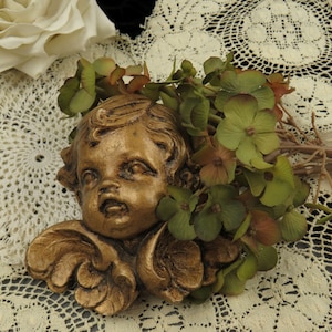 Vintage Italy 1960&#39;s Cupid Angel Face & Wings Gilded Gold Composit Wall Hanging