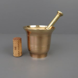 Vintage Brass Mortar and Pestle: Kitchen Spice Grinder, Apothecary Decor