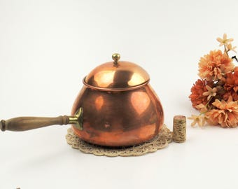 Vintage Copper Round Fondue Pot w One Wood Handle Brass Lid Knob Party Snack