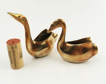 Mid Century Brass Geese Figurine Pair Paperweights, Collectible Small Goose Set of 2 Mini Planters Retro Solid Brass Birds
