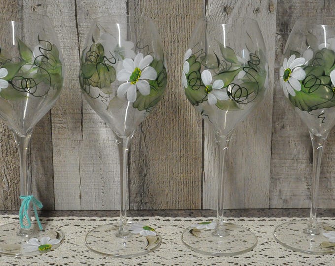 Hand painted White daisies wine glasses, set of 4