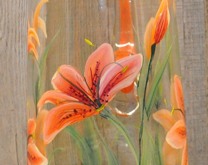 Glass 2 qt. orange tiger lily pitcher