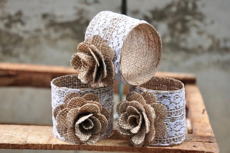 Burlap Napkin Rings With Lace 6 Pack image 1