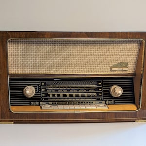 Exceptional 1957 Metz Model 1309 German Tube Radio