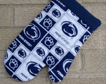 Penn State - Nittany Lions - Kitchen Oven  Mitt - BBQ Mitt -Handmade - Unisex -  Quilted  - Choose Right or Left