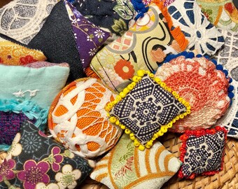 mini pillows in bulk