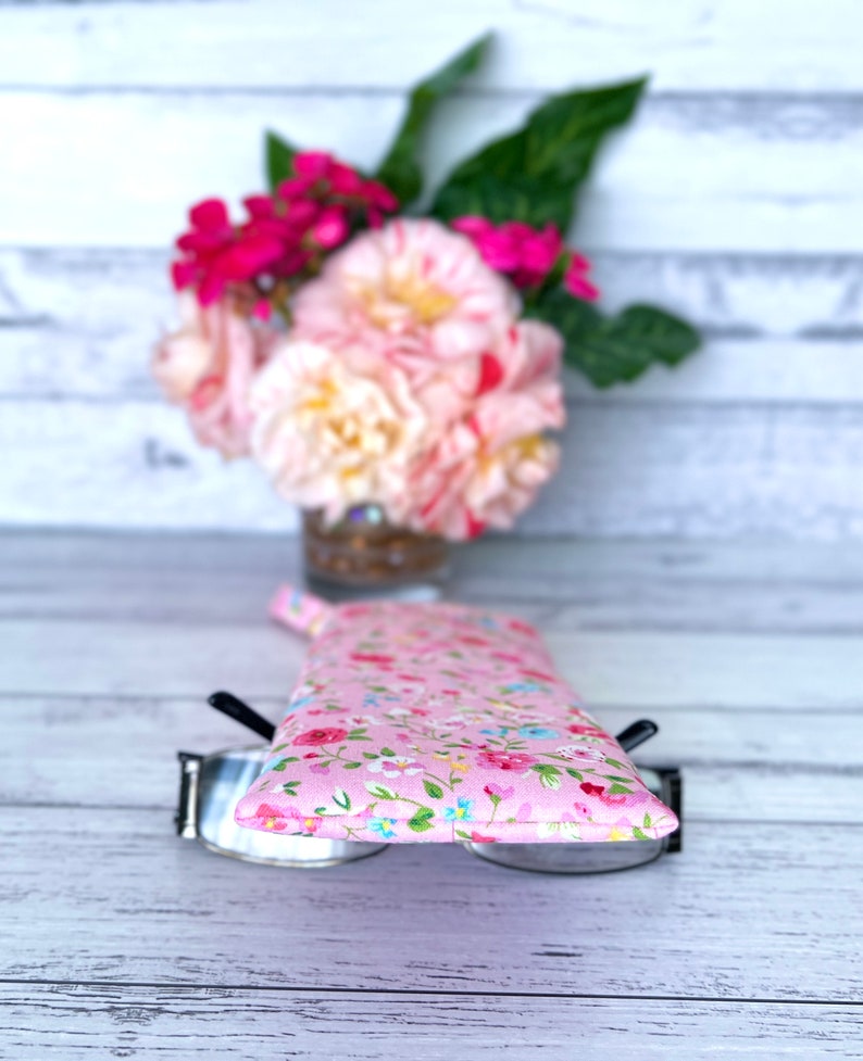 Soft Pink Rose Pattern Fabric Glasses Case, Soft Sunglasses Case, Floral Eyeglasses Case, Magenta Pink Rose Reading Glasses Case image 4