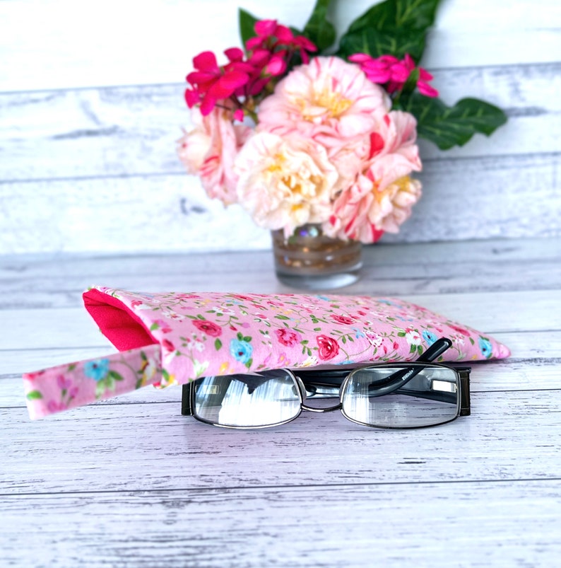 Soft Pink Rose Pattern Fabric Glasses Case, Soft Sunglasses Case, Floral Eyeglasses Case, Magenta Pink Rose Reading Glasses Case image 9