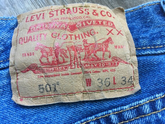levis button