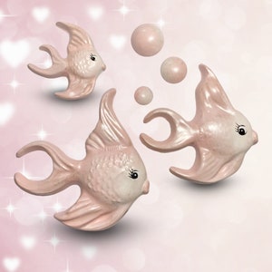Chalkware Angelfish + Bubble Set - Retro Ocean Lake Decor