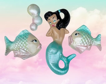 Retro Chalkware Mermaid + Bubbles - + Fish  COMPLETE SET