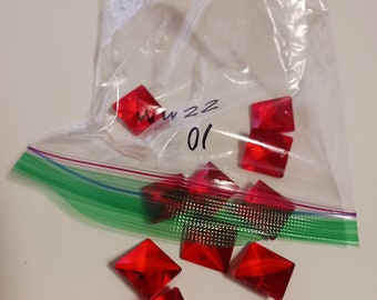 Red 10 Crystal Squares 22mm SECONDS (Scratched, Nicks) Wreaths, Costumes, Crafts, Mirrors, Windchimes