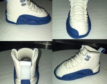 Fondant store sneaker template