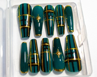 Christmas Nails | Green Plaid Winter False Nails | (Choose Your Own Shape + Length)