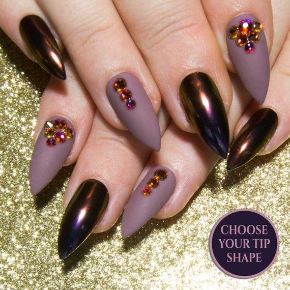 Matte False Nails Chrome Stiletto Nails Crystal Press On Nails Pointy Fake Nails Mirror Acrylic Nails Color Shifting Glue On Nails