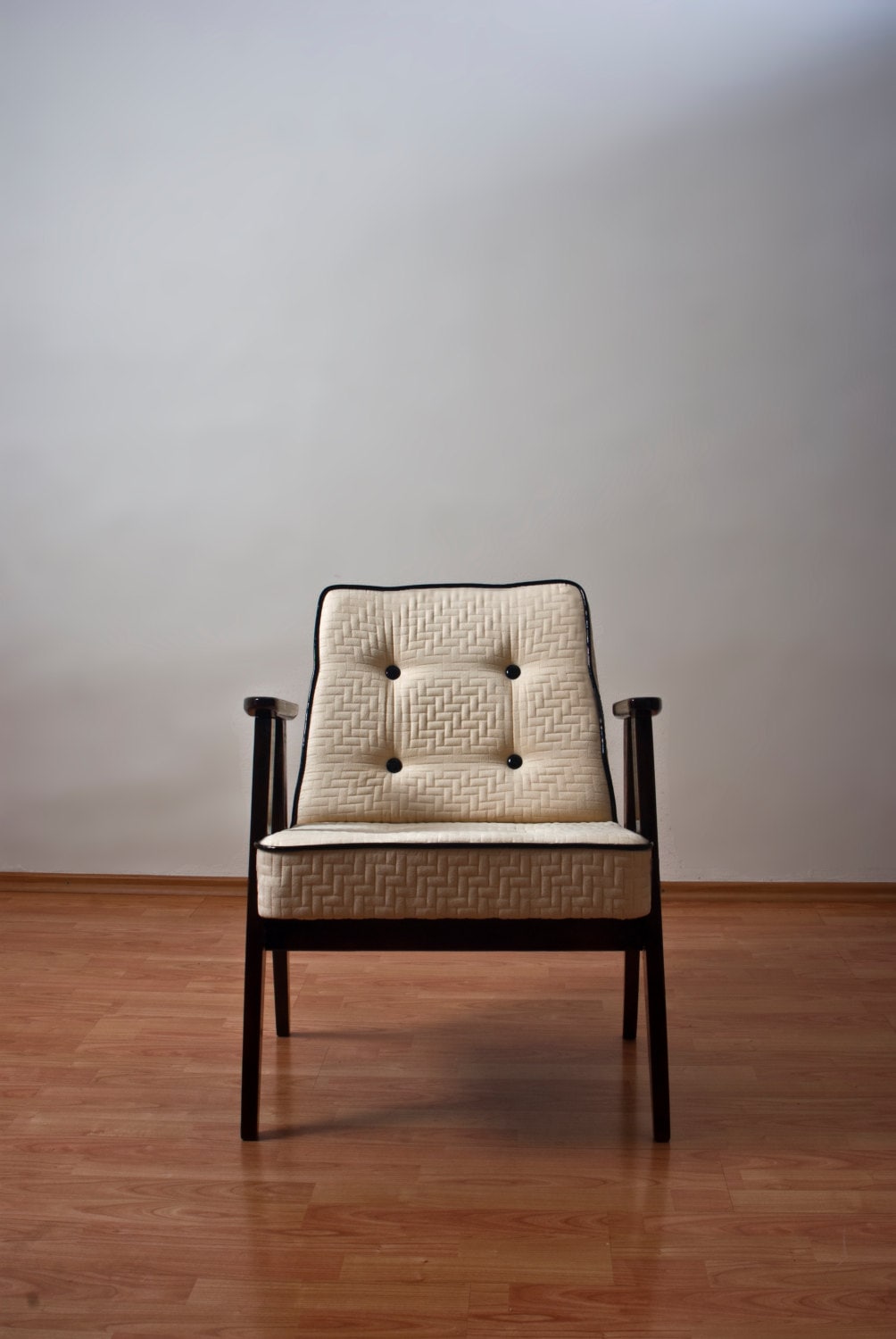 Chaise Moderne Restaurée Du Milieu Siècle à Partir Des Années 1960