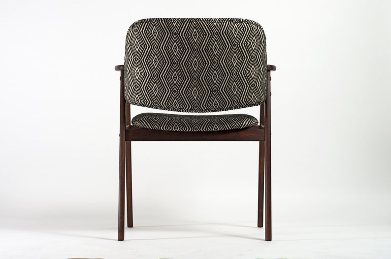 Rhombus paterned Functionalist / MCM dining chair from 1970's image 4