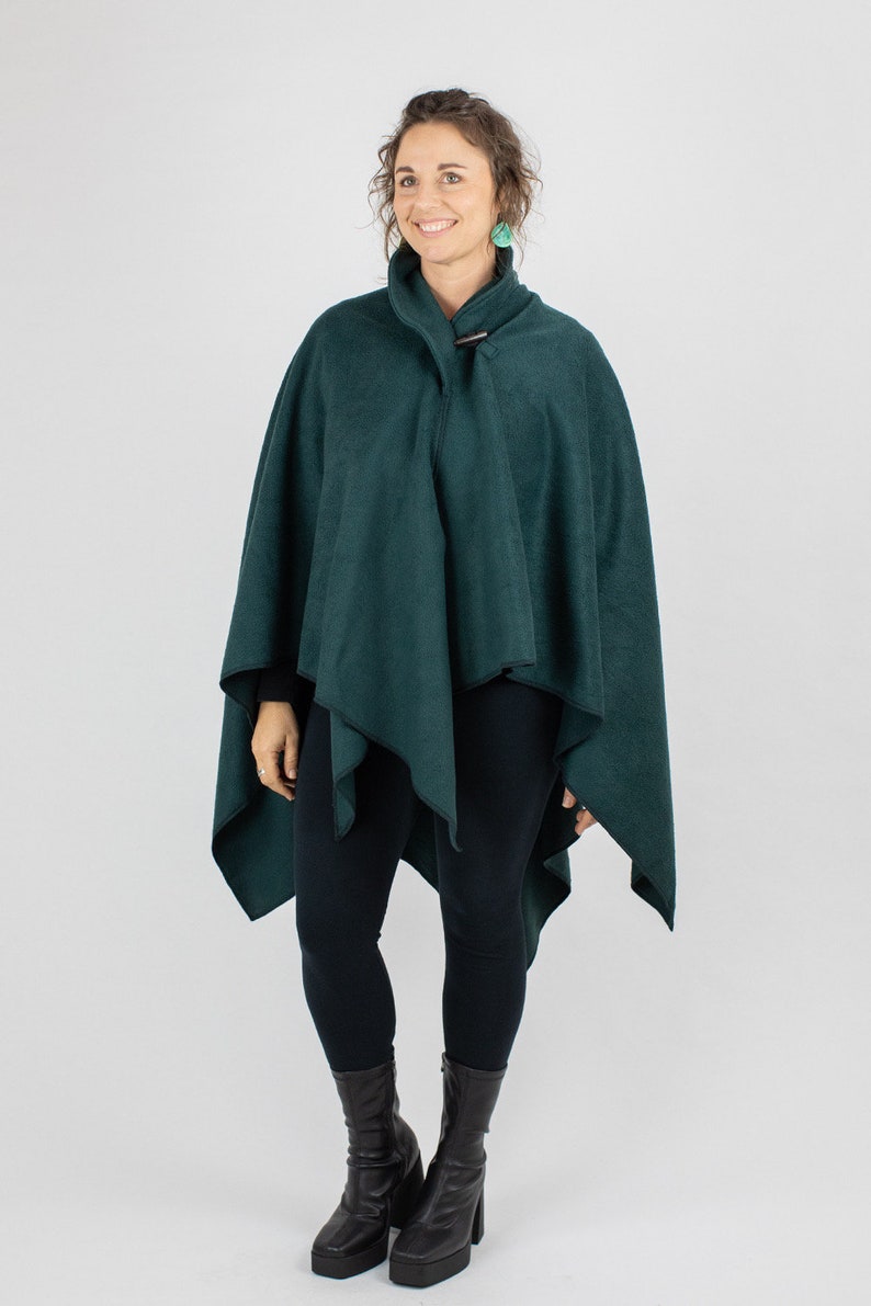 GREEN CAPE UNHOODED, Forest Green, Australian made, Polar Fleece, Medieval, Cosplay, Superhero, Plus Size, Cape, Cloak, Handmade. image 4