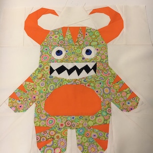 Monster / Alien 2 Foundation Paper Piecing Pattern