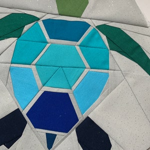 Turtle 2.0 Foundation Paper Piecing Pattern Swimming Hawaii Tropical Animal image 2
