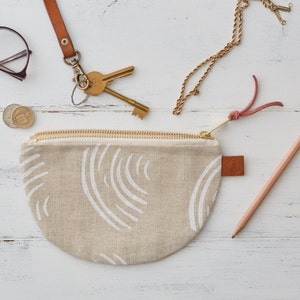Screen Printed Half Moon Bag - Clams Shells