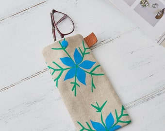 Hand Screen Printed Linen Glasses Case - Nigella Flower