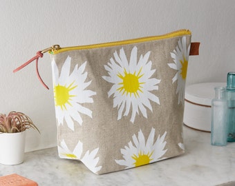 Hand Screen Printed Linen Wash Bag - Daisy Flower