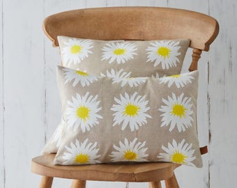 Daisy Botanical Screen Printed Floral Country Linen Cushion Pillow