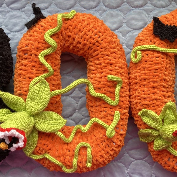 Halloween Boo and Audrey 2 man eating plant standing message stuffed letters alphabet Knitting Pattern pdf Ooak FRANSKNITS