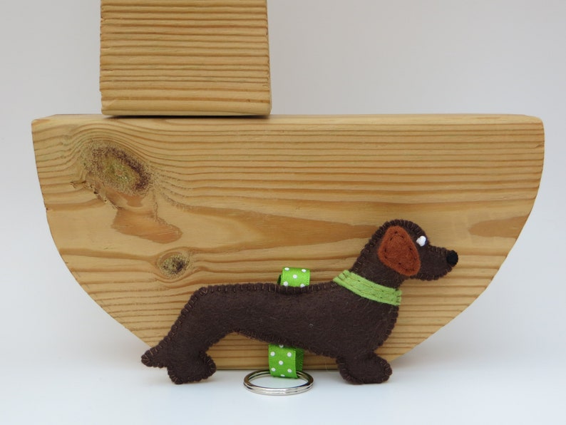 Dachshund Teckel Sausage Dog Hand Sewn Felt Keyring image 3