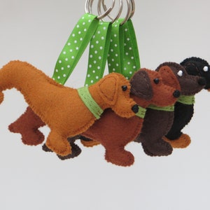 Dachshund Teckel Sausage Dog Hand Sewn Felt Keyring image 8