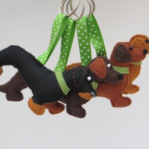 Dachshund Teckel Sausage Dog Hand Sewn Felt Keyring image 7