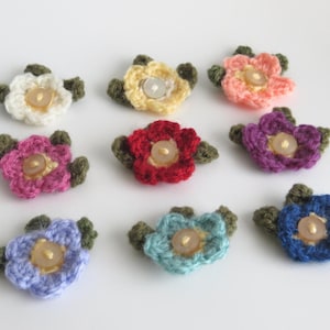 Crocheted Small Flower and Leaves Brooch Pin