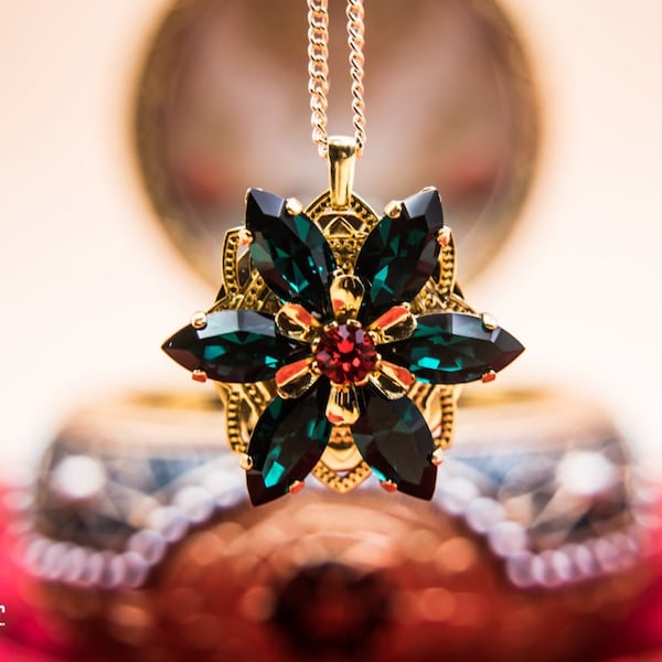Anastasia Together in Paris Necklace with Emerald Green Crystals