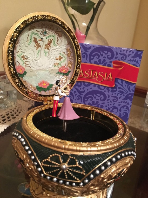 ANASTASIA CARTONE ANIMATO SCARICA