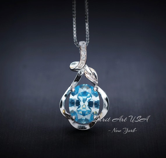 Dainty Sterling Silver Flower Aquamarine Necklace   March Birthstone Solitaire  High Quality Aquamarine #257