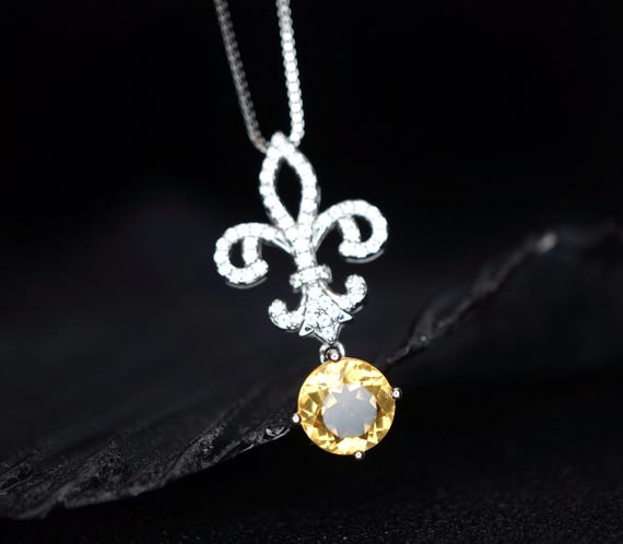 Genuine Citrine necklace - Gemstone Kite Jewelry -  Round 2 Ct Fine Cut Natural Citrine Pendant - November Birthstone #415