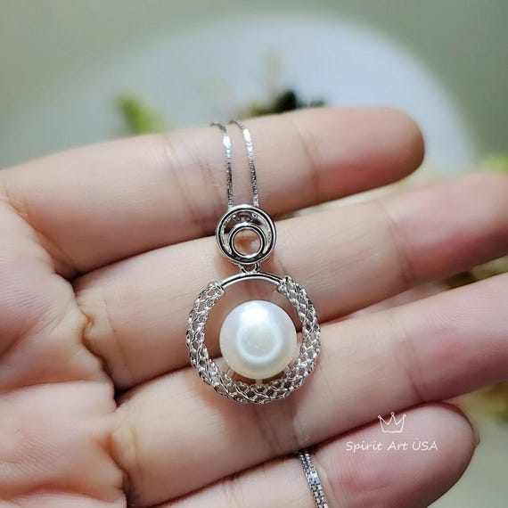 Natural Freshwater White Pearl Necklace, Sterling Silver Full Moon, Circle Genuine White Pearl Pendant White Gold Plated Jewelry 1090
