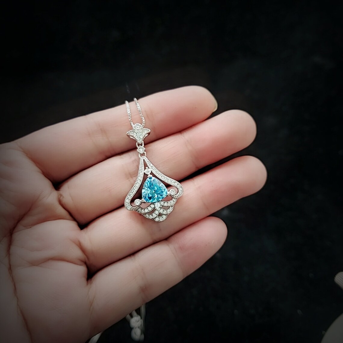 Mandolin Flower Blue Aquamarine Necklace 1.2 Ct Trillion Cut Etsy