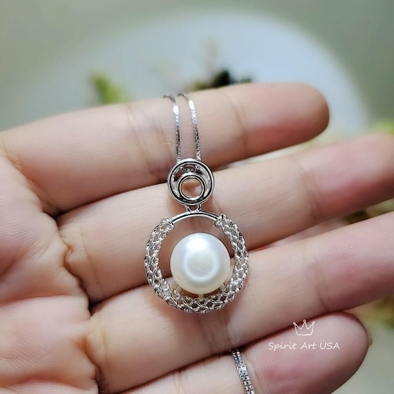 Natural Freshwater White Pearl Necklace, Sterling Silver Full Moon, Circle Genuine White Pearl Pendant White Gold Plated Jewelry 1090