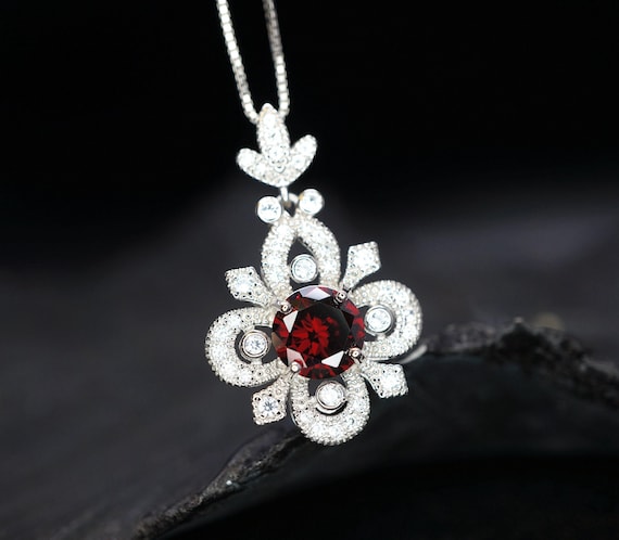 Red Garnet Necklace - Gemstone Flower Pendant - 18kgp @ Sterling Silver - Garnet Jewelry #604