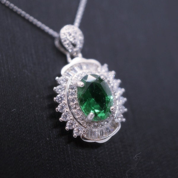 High Quality Emerald Necklace - 18KGP @ Sterling Silver -  Halo May birthstone - Green Emerald Jewelry #365