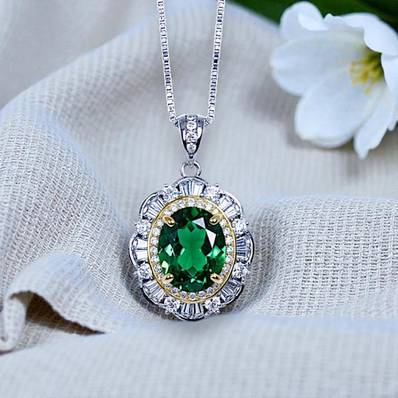 Emerald Necklace - 18KGP @ Sterling Silver - Gemstone Flower  Emerald Pendant  - May Birthstone Green Jewelry #622