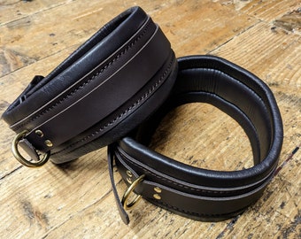 Dunkelbraune Oberschenkelmanschetten Bondage Fesseln Echtes Leder Schwer Gepolstertes Exquisites Nappaleder Gefüttert Messing Hardware
