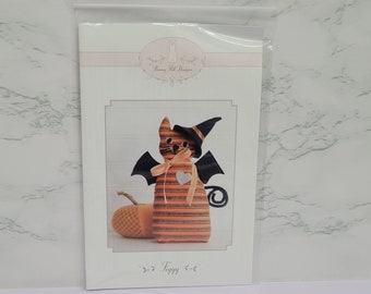 Tiggy the Halloween cat with pumpkin Pattern