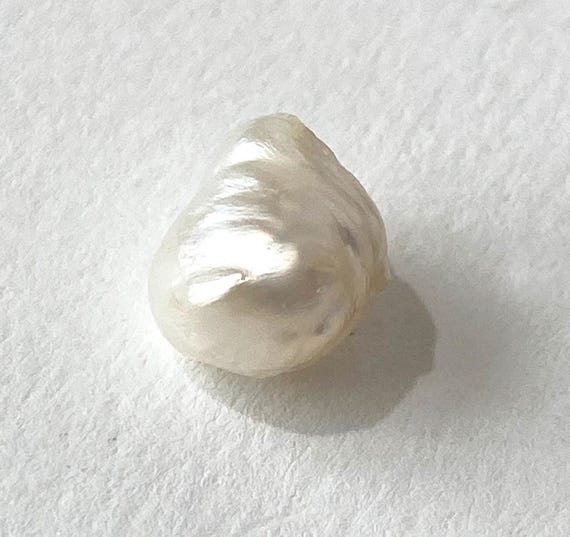 RARE Natural Mississippi River Pearl Vintage 1/2 Drilled 10.5mm