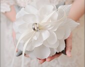 Zoe - 6x6" Wedding ring pillow - Wedding ring bearer - Ring pillow bearer - 6x6" pillow