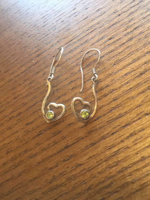 Sterling Silver Heart with Faceted Peridot Earring