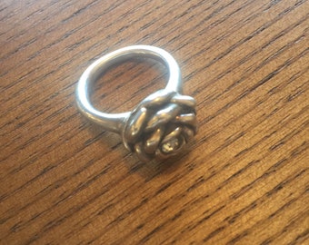 Flower Rose Sterling Silver Ring with Cubic Zirconia Set in Middle - Size 8